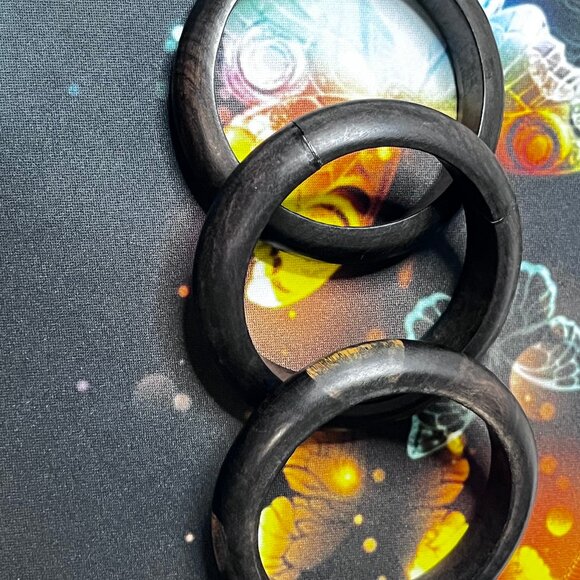 Vintage 60's Handmade Ebony Wood Bangle Set - Picture 4 of 5